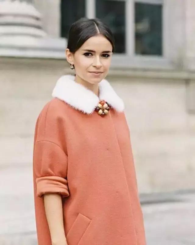 秋冬适合的胸针,胸针让你的冬季日常搭配更优雅