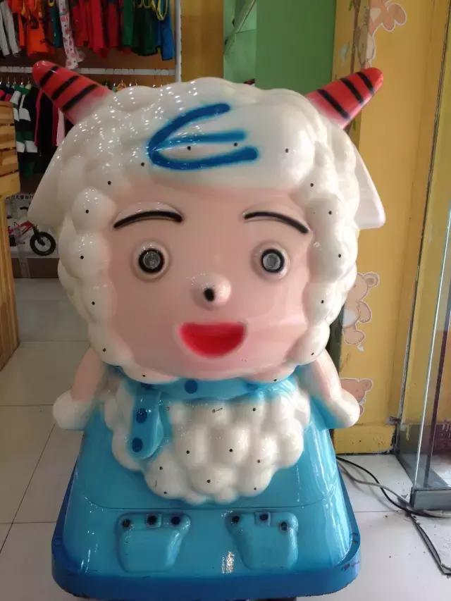 为啥小孩子都喜欢玩摇摇车,小孩子为什么喜欢坐摇摇车