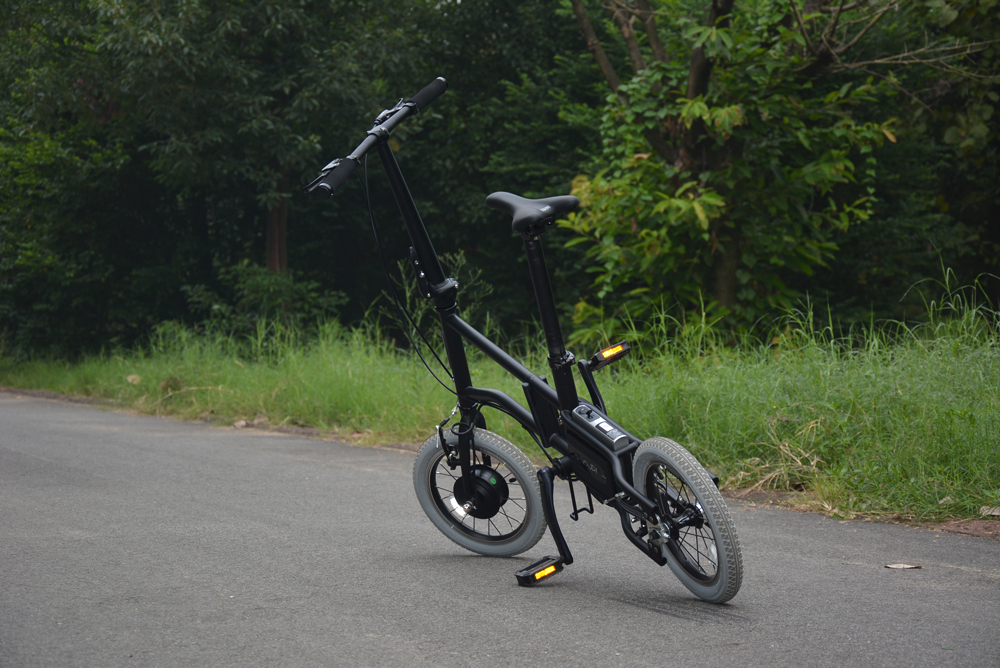 空中的朋友，你想要带这手环吗