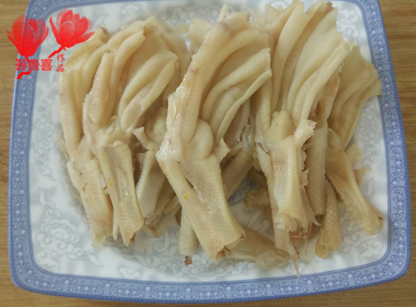 鸭掌和脱骨鸭掌,鸭掌脱骨的技巧