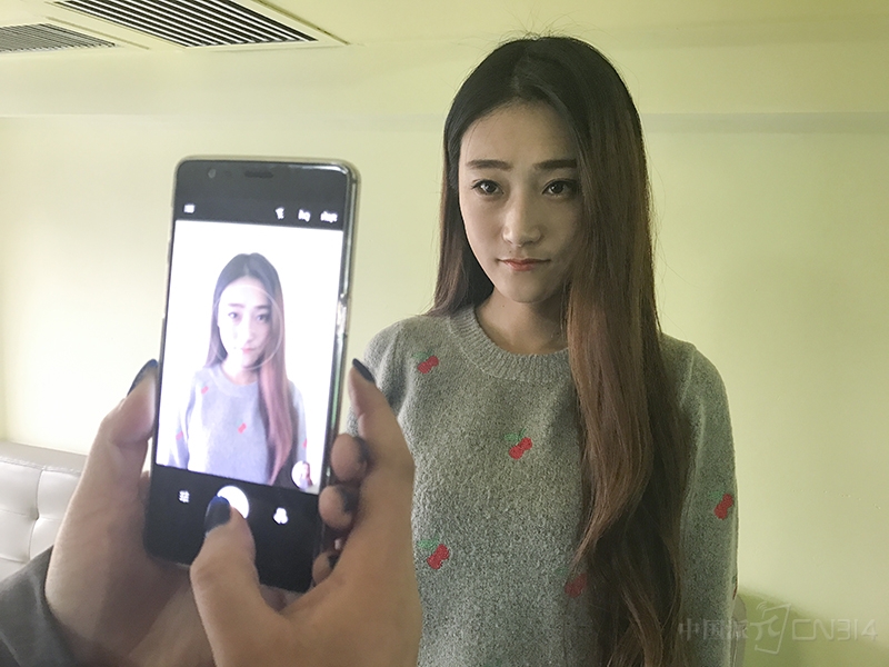 十天拍照养成计划3：想拍出美美的证件照用手机就可以亲自搞定