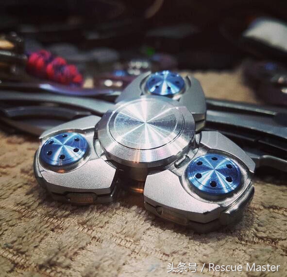 指尖陀螺edc潮玩,handspinner指尖陀螺