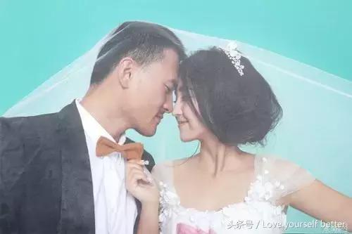 离开，因为你永远get不到我的痛点，还总觉得我在发神经