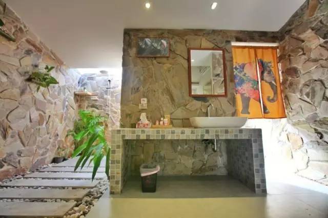 四川帅大叔暴改普吉岛民宿，用时4个月他活出了你最羡慕的样子