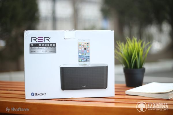 不用耳机孔一样插上就听，RSRDS909未来音响体验