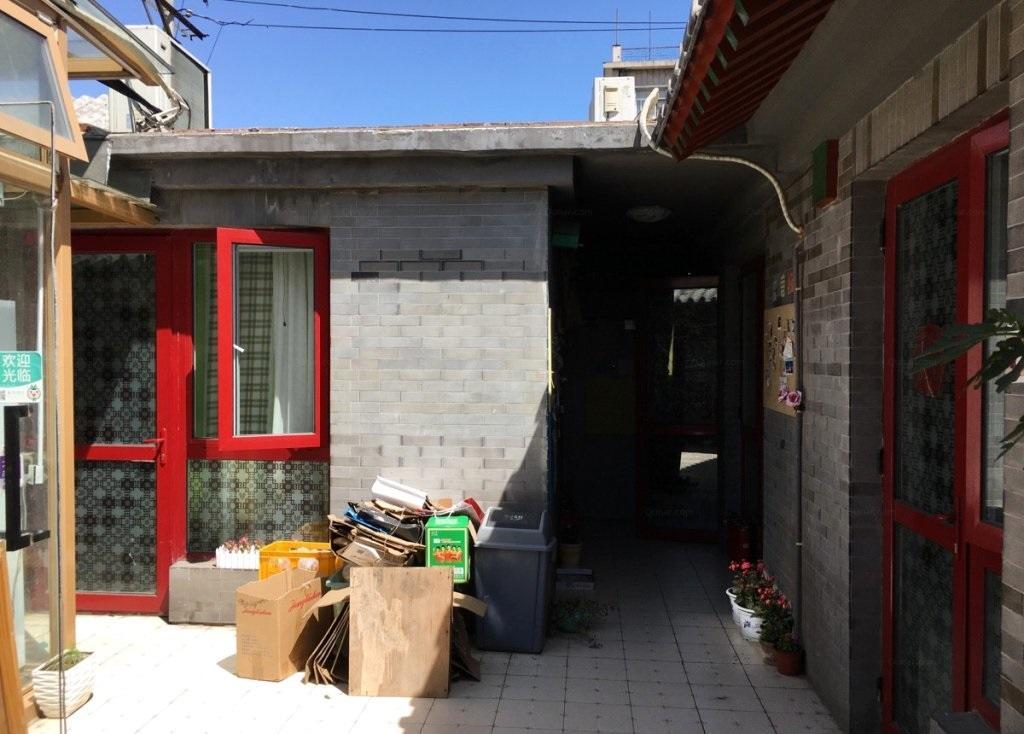 今年我住了40多家青年旅舍,这是我的见闻