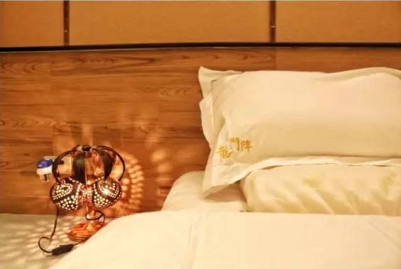 四川帅大叔暴改普吉岛民宿，用时4个月他活出了你最羡慕的样子