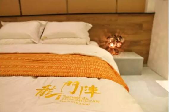 四川帅大叔暴改普吉岛民宿，用时4个月他活出了你最羡慕的样子