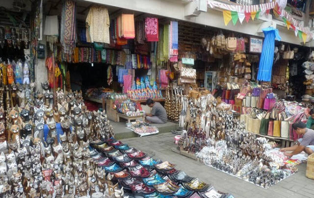 巴厘岛哪些旅游景点值得去旅游 (海岛明珠巴厘岛旅游)