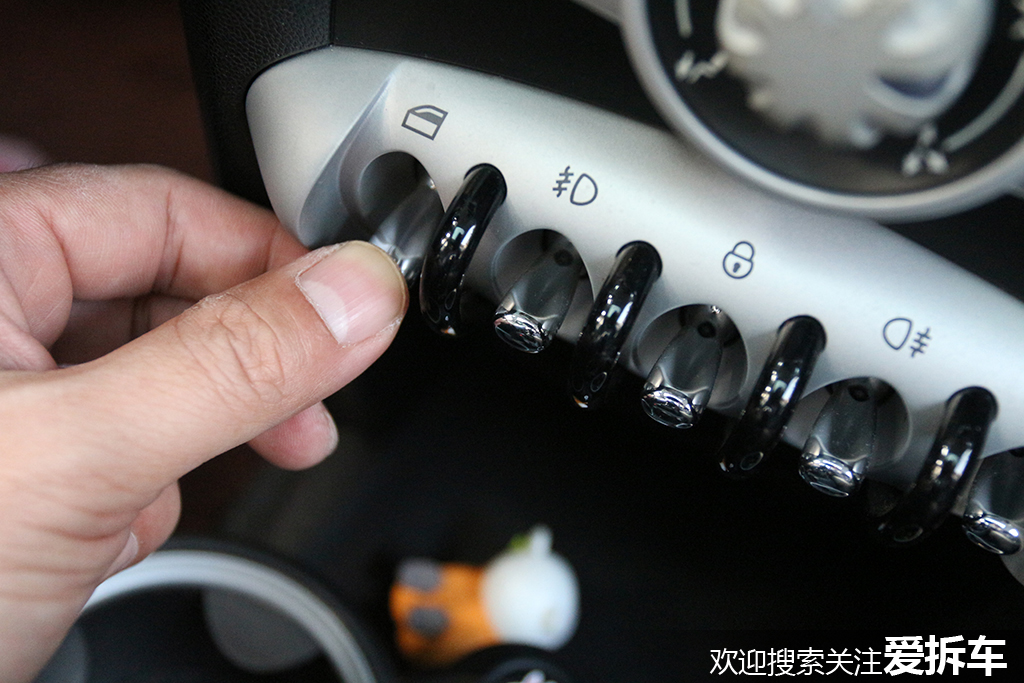 新款小车图片大全大图,最经典mini二手车