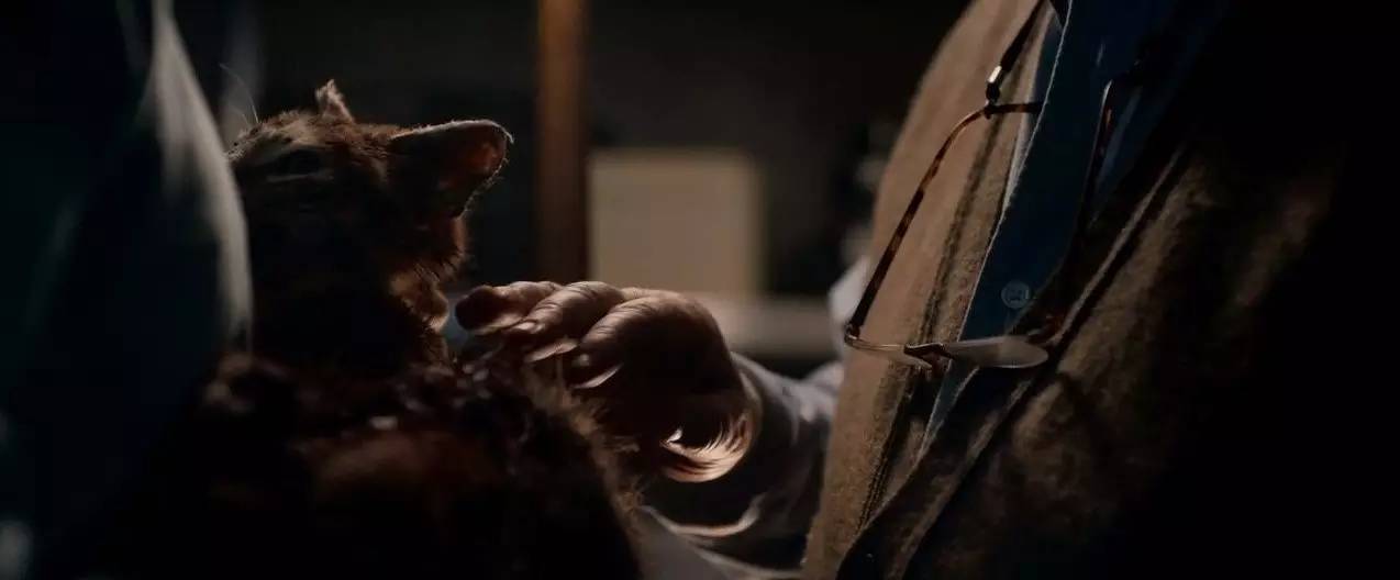 父子大战美艳女尸,导演你太会玩