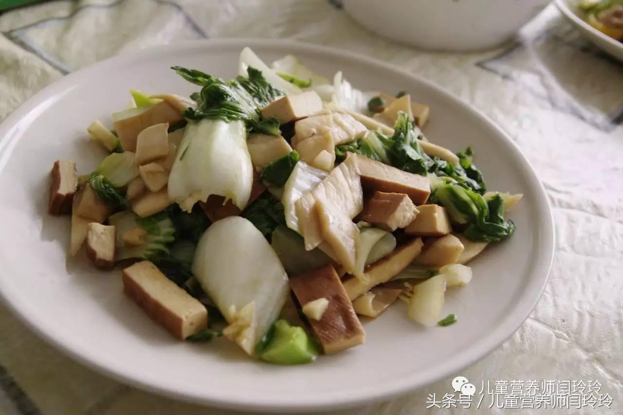 6岁女儿发烧39度，两天的饮食安排全纪录，营养均衡促康复