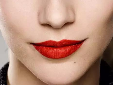 香奈儿迪奥纪梵希哪个好,香奈儿迪奥阿玛尼哪个口红好用