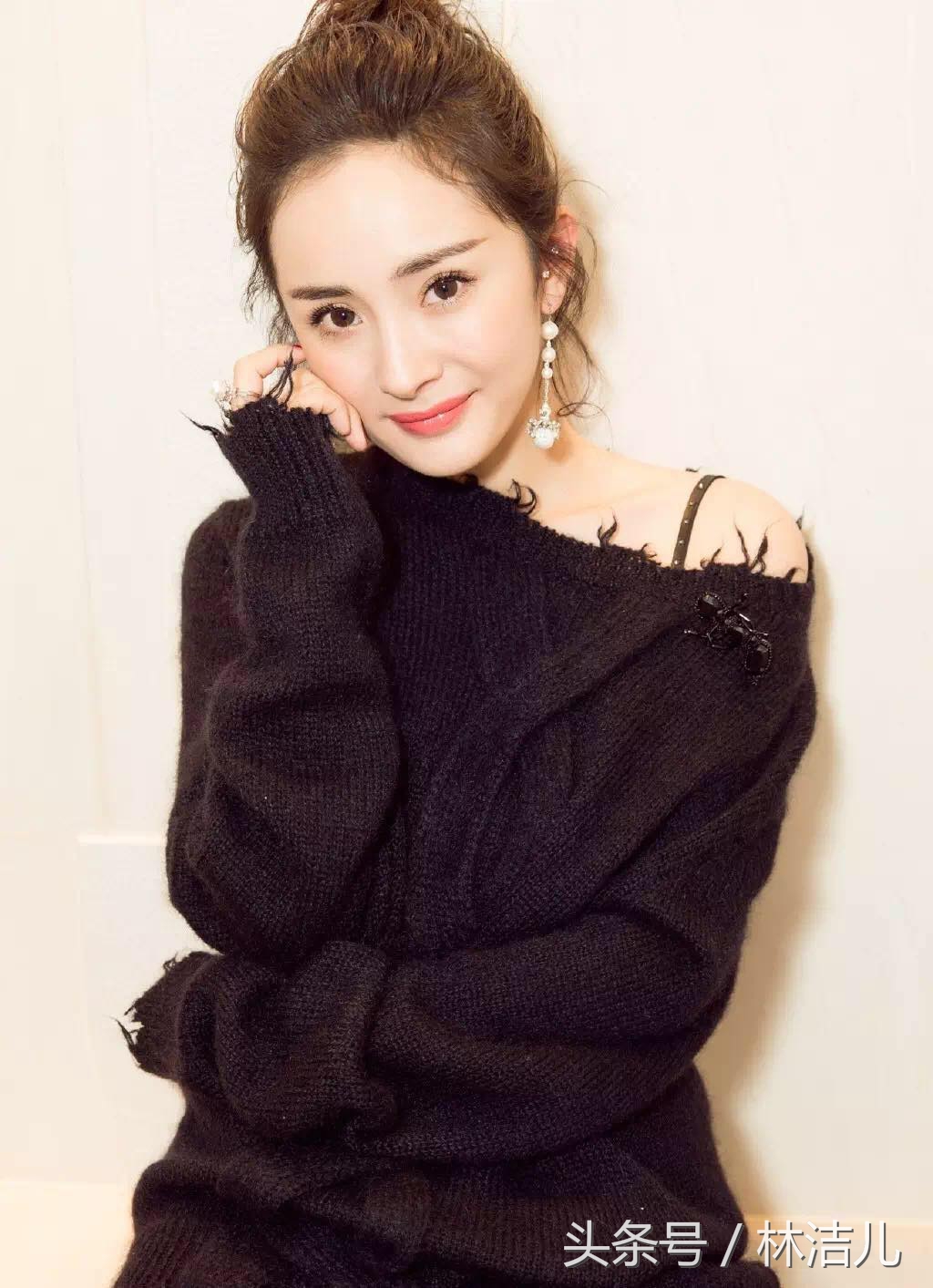 杨幂赵丽颖耳饰,把镜头瞄准自己