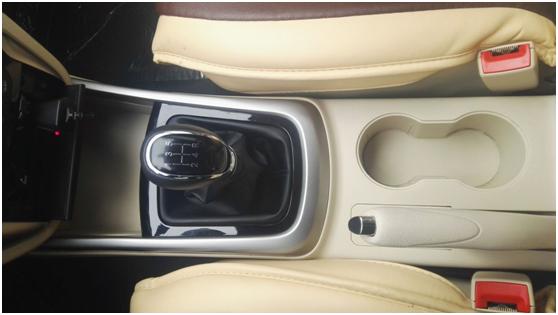 老车评测之：15款手豪版长安逸动