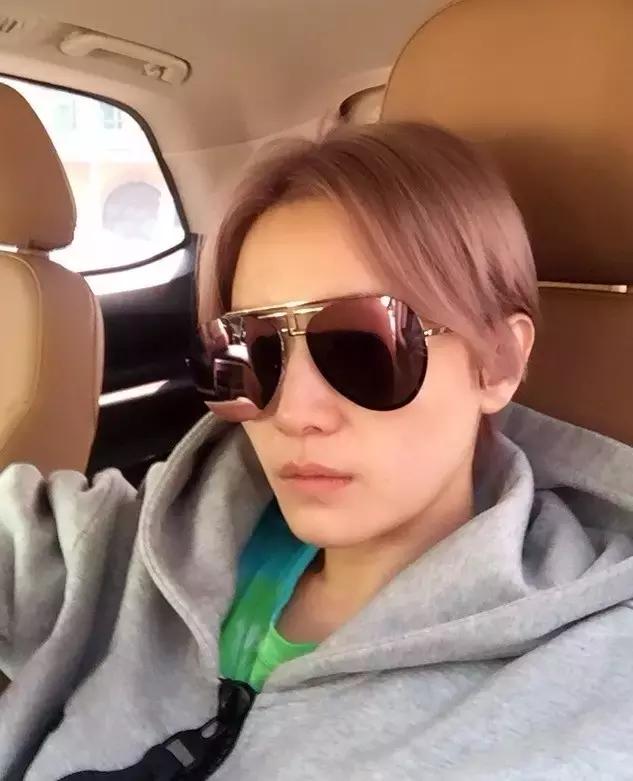 陈乔恩宋佳,陈乔恩和女明星撞衫