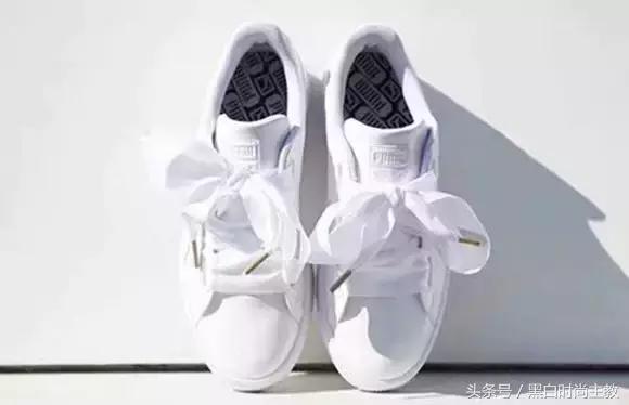 现在的你是否还缺双小白鞋,每个人都应该有一双小白鞋