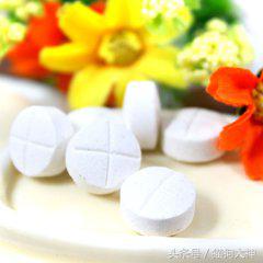 小狗吃驱虫药呕吐拉稀,狗狗吃了驱虫药拉稀呕吐怎么办