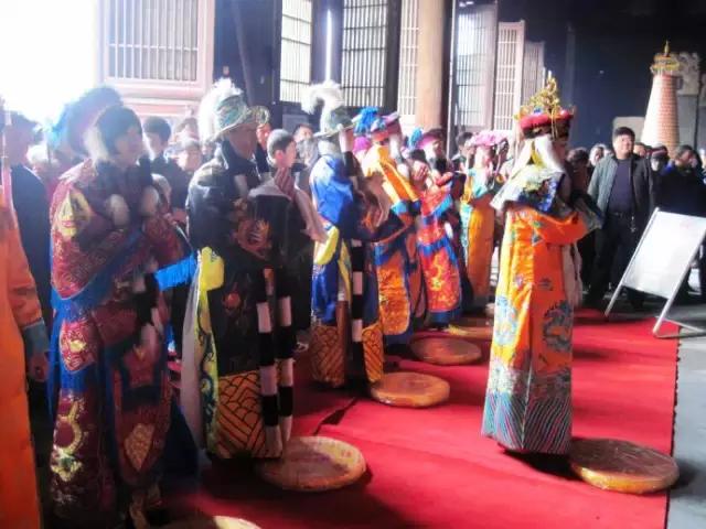 我叫义县，这是我的简历！