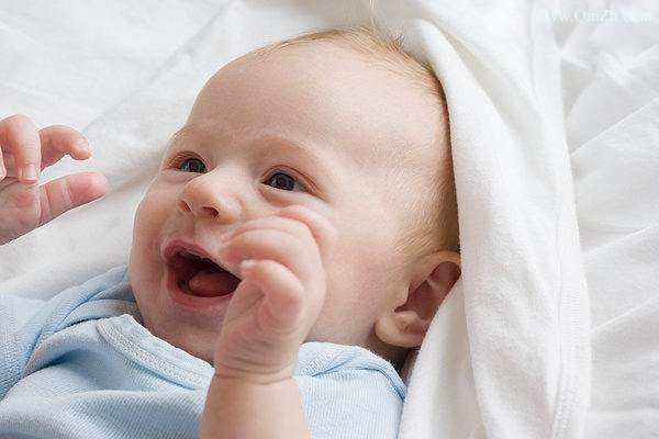 新生宝宝要注意点什么,妈妈们不用过于焦虑