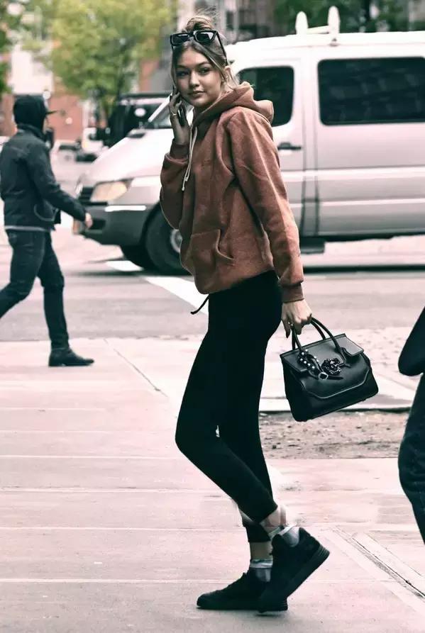 versace最经典的男包,VERSACE包包款式