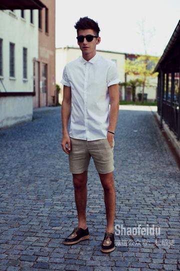 今年最流行的十款男士裤子,现在流行什么裤子男士穿