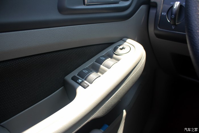 福克斯两厢手动挡用车感受,我的用车心得