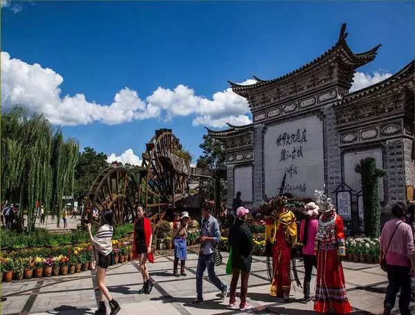 丽江美食攻略全集,丽江象山市场美食攻略