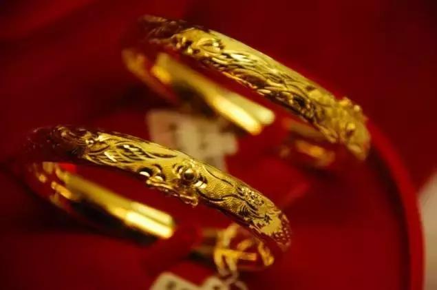 值得买的结婚首饰有哪些款式,婚嫁首饰黄金买怎样的好看