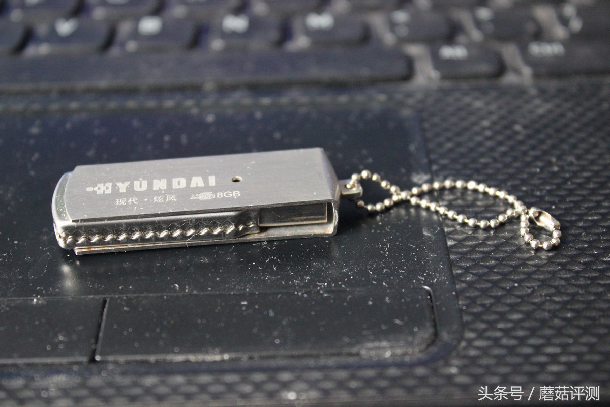 戴尔inspiron3421加装固态,戴尔笔记本inspiron143476拆机