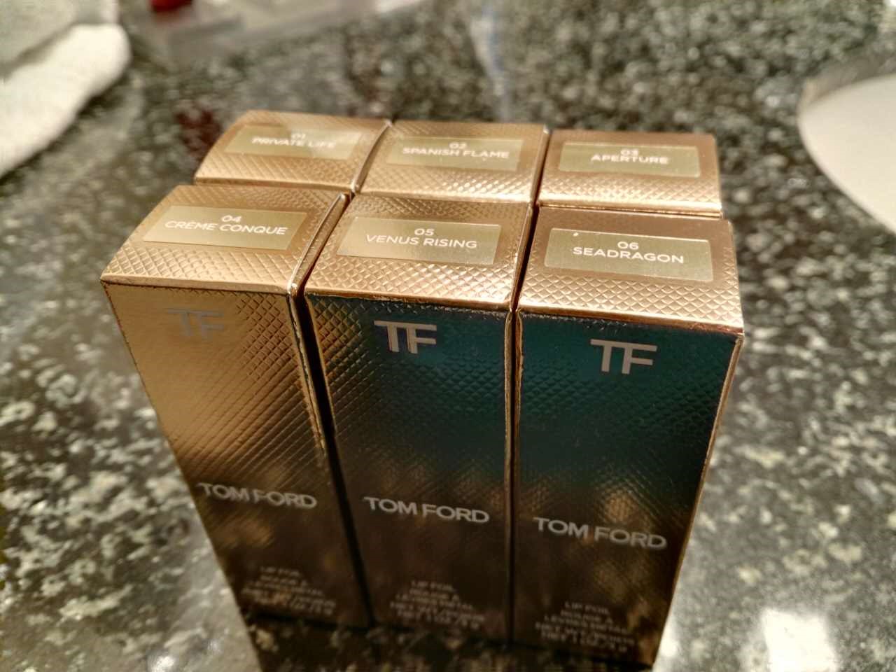 秘籍|如何拥有一名给你买唇膏的男票