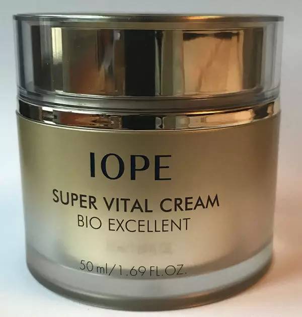 美容帮|周冬雨全智贤一半的颜值来自透光美肌?这7款最畅销面霜给你答案