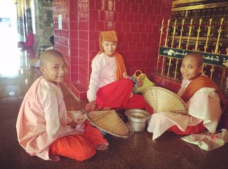 愿上苍保佑吃完饭的人民——缅甸8日传统玩法