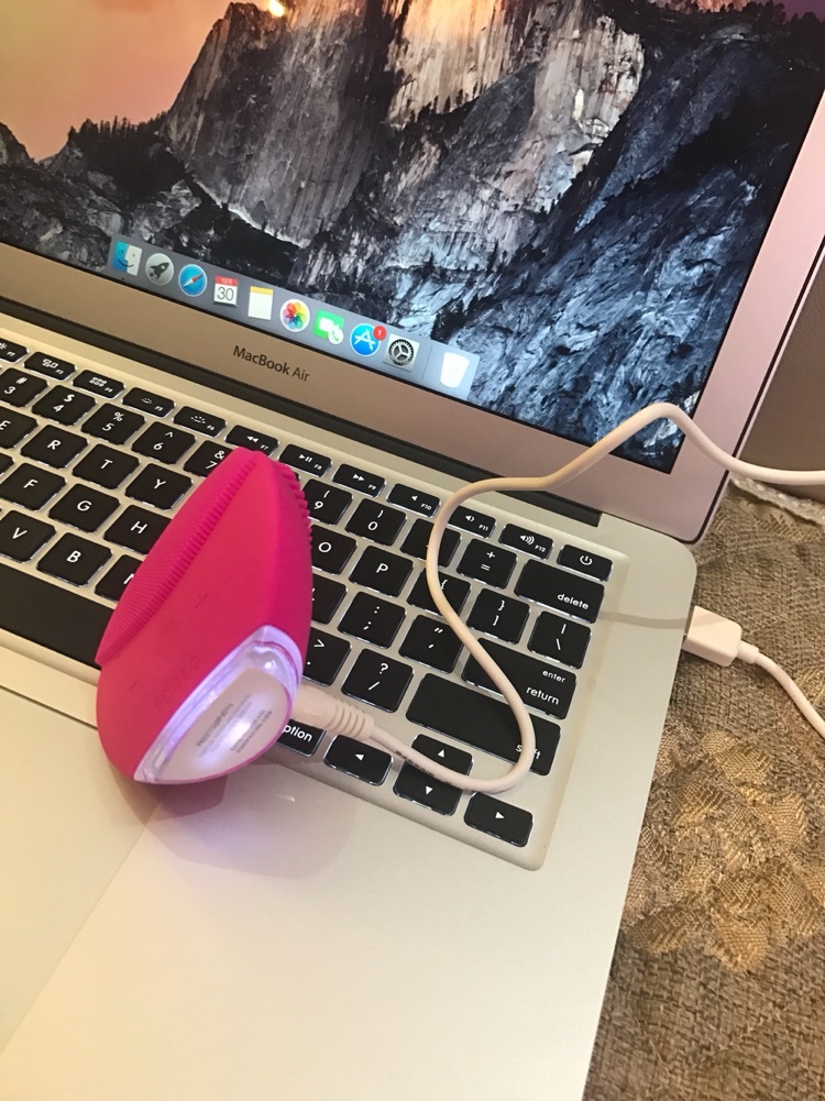 lunamini2第一次用要充电吗,lunamini2露娜洁面