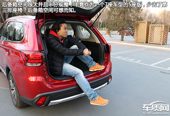 广汽三菱新欧蓝德越野性能评测,2021款欧蓝德真实测评