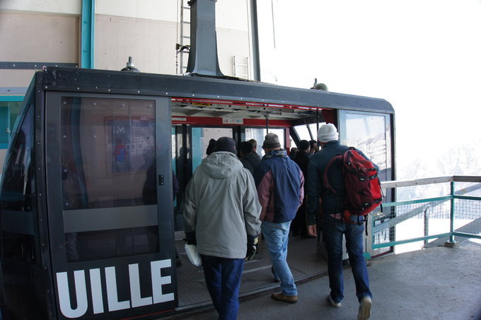 霞慕尼徒步环勃朗峰,霞慕尼勃朗峰缆车