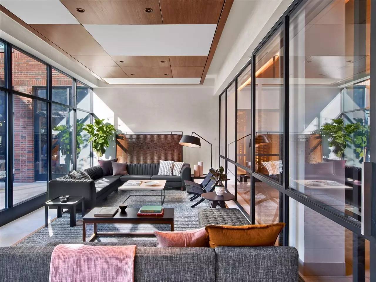 arorahotel,绾界害arlohotel