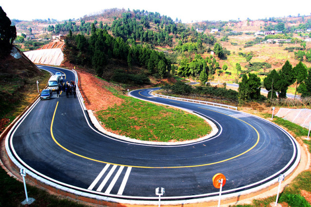 现场“阅卷打分”，龙泉驿交出圆满的民生答卷