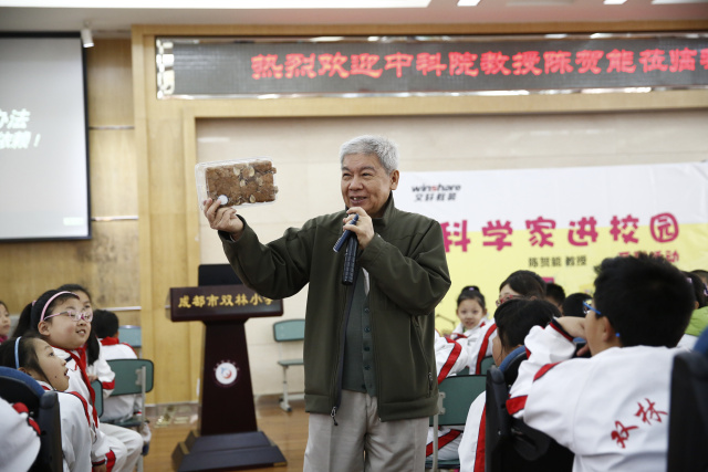 瞧,教育导报记者镜头下的2016!