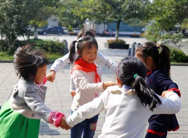 瞧,教育导报记者镜头下的2016!