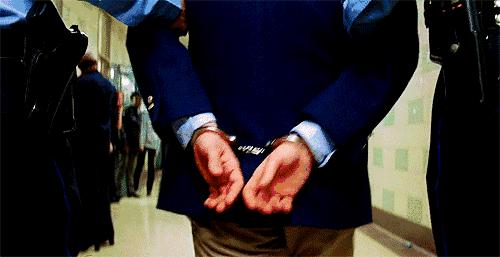 相信“包”治百病人的女人们注意了,看到这位“奇女子”赶紧绕行