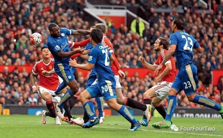 2014圣诞节垫底，2015圣诞节登顶，2016呢？莱斯特城的故事，曾经是足球世界最美好的圣诞礼物