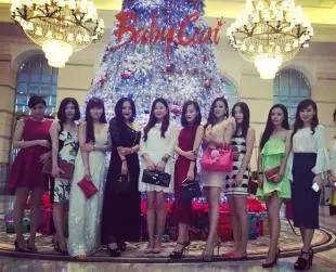 苏州马上迎来2017年了，朋友圈的微商们给您拜年啦！