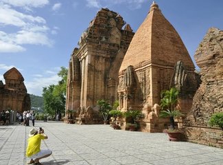 越南芽庄美丽的夜晚,越南芽庄的海上真美