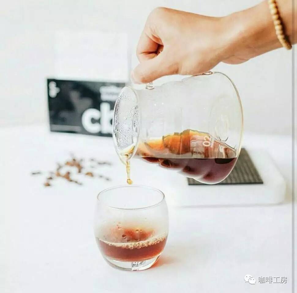 冲泡黑咖啡的水温是多少度,咖啡各种温度的品鉴