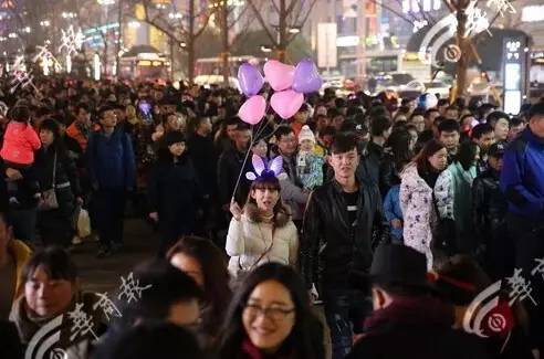 12月20日新闻60秒速览,2021年12月25日新闻摘抄