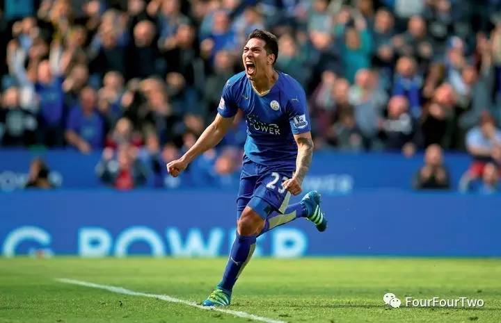 2014圣诞节垫底，2015圣诞节登顶，2016呢？莱斯特城的故事，曾经是足球世界最美好的圣诞礼物