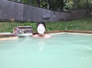 去东京住airbnb,相识十年从一个人到一家四口