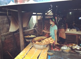 愿上苍保佑吃完饭的人民——缅甸8日传统玩法