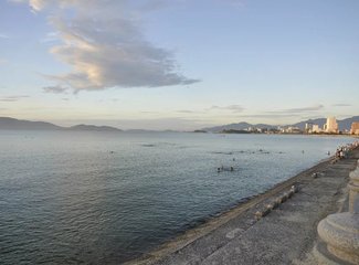 越南芽庄美丽的夜晚,越南芽庄的海上真美